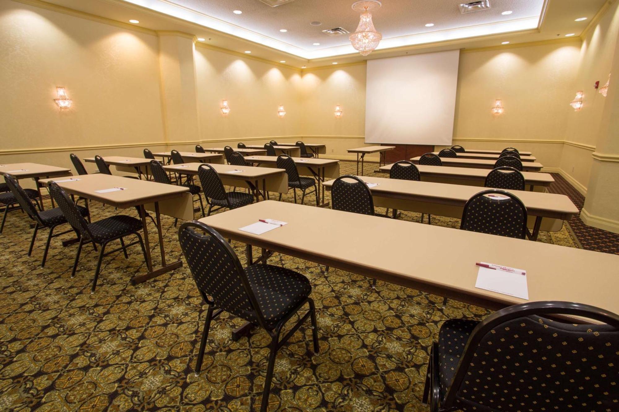 סנט לואיס Pear Tree Inn St Louis Convention Center מראה חיצוני תמונה